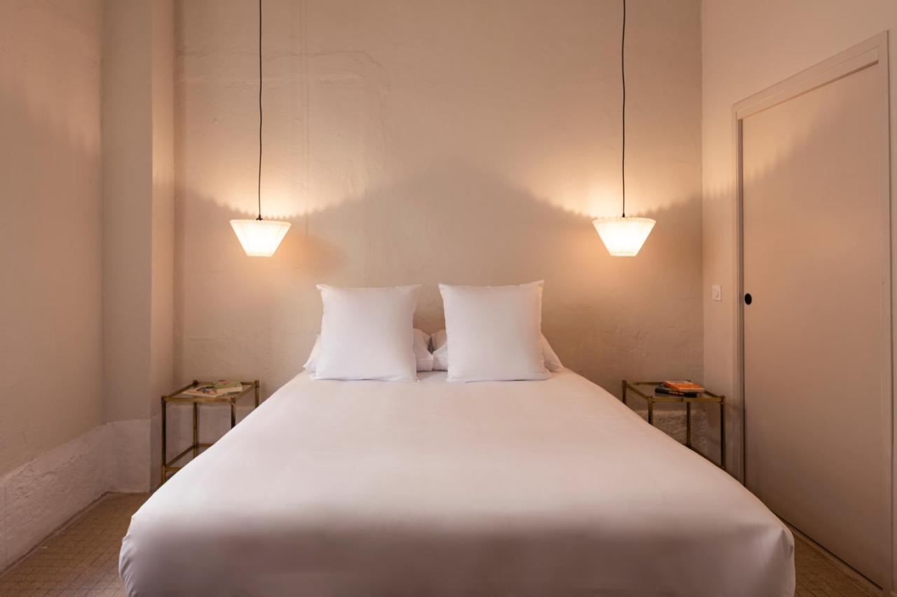 בזייה Hotel La Prison מראה חיצוני תמונה